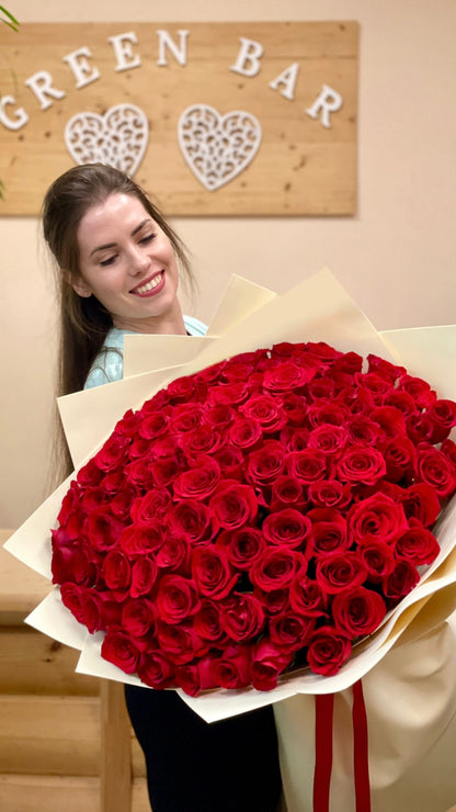 Luxury Red Rose Bouquet