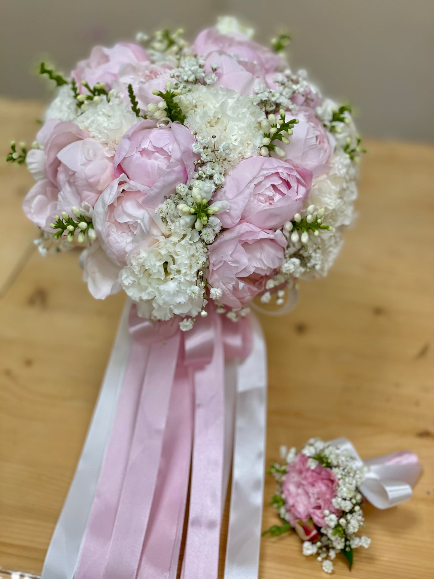 Peony & Lisianthus Bridal Bouquet – Blush & Cream