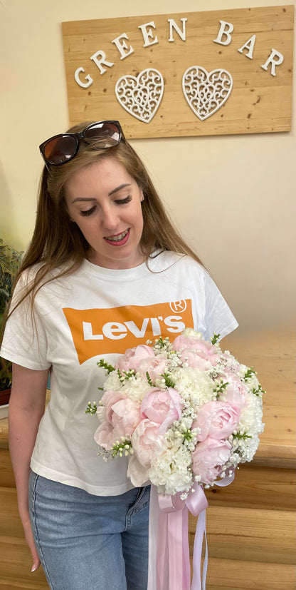 Peony & Lisianthus Bridal Bouquet – Blush & Cream