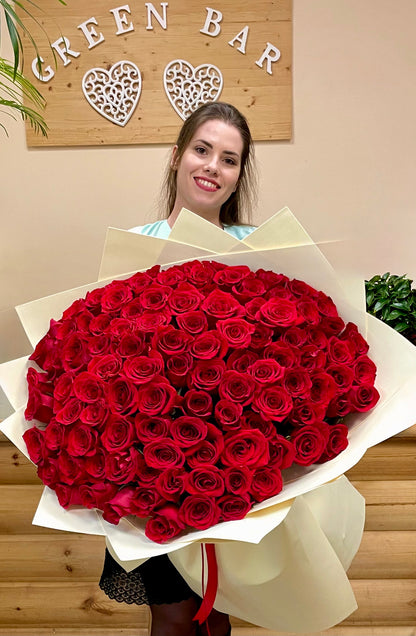 Luxury Red Rose Bouquet