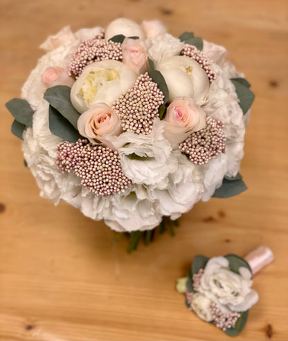 Bridal Bouquet — soft elegance