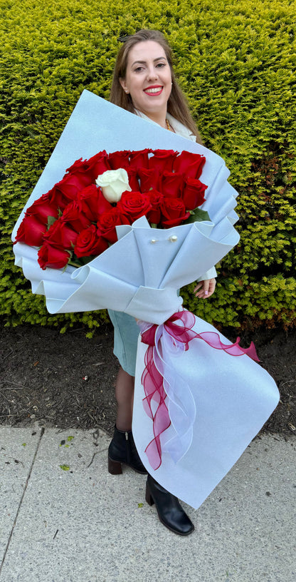 Signature Tiered Rose Bouquet