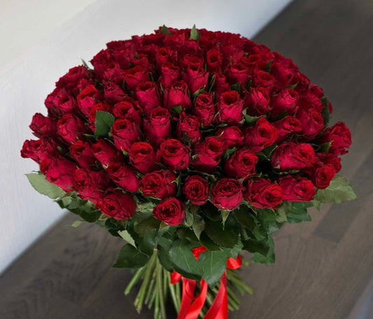 Red Rose Bouquet — Classic & Elegant
